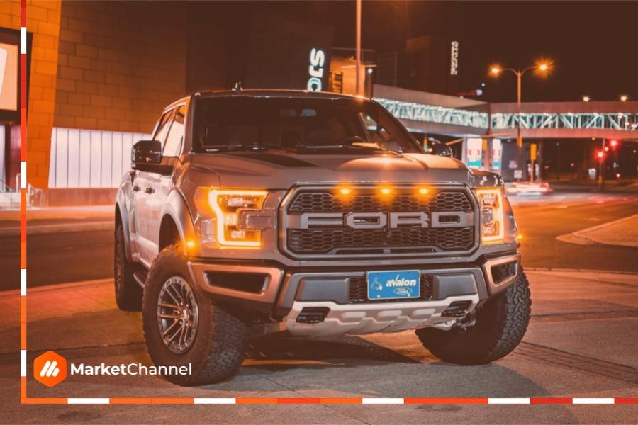 Ford plantea tecnología controvertida para detectar y reportar exceso de velocidad en otros conductores